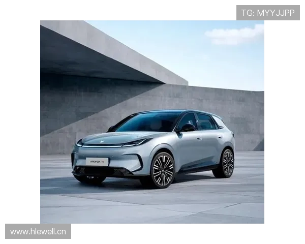 10万级纯电小车再添一员！极狐T1官图发布：8月下旬预售